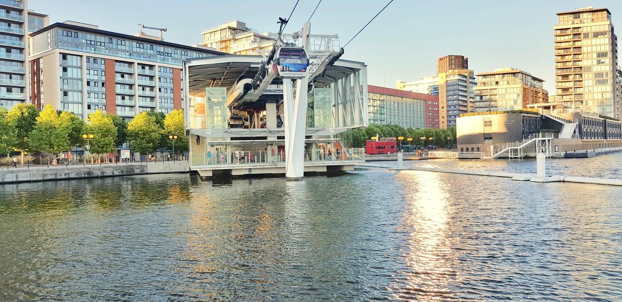Premium Apartments By Excel London Exteriör bild